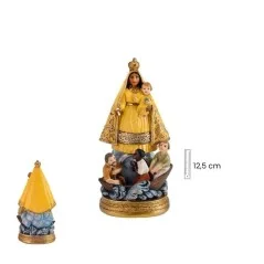 Virgen Caridad del Cobre - Manto Amarillo 13 cm | La "Virgen Caridad del Cobre con manto en amarillo" es una figura religiosa de resina de 13 cm de altura, considerada la Patrona de Cuba cuya festividad es el 8 de septiembre. Esta figura es muy venerada por los cubanos y tiene un sincretismo en la santería con la diosa Ochún. El color amarillo del manto simboliza la luz y la alegría. Es un símbolo de protección y guía espiritual para los fieles, quienes la llevan como talismán o amuleto de buena suerte. La devoción a la Virgen se manifiesta en procesiones, peregrinaciones y ofrendas. La Virgen Caridad del Cobre es una figura valiosa tanto desde el punto de vista espiritual como cultural, y su presencia es muy significativa en la historia y en la vida cotidiana de los cubanos. | Tienda Esotérica Changó