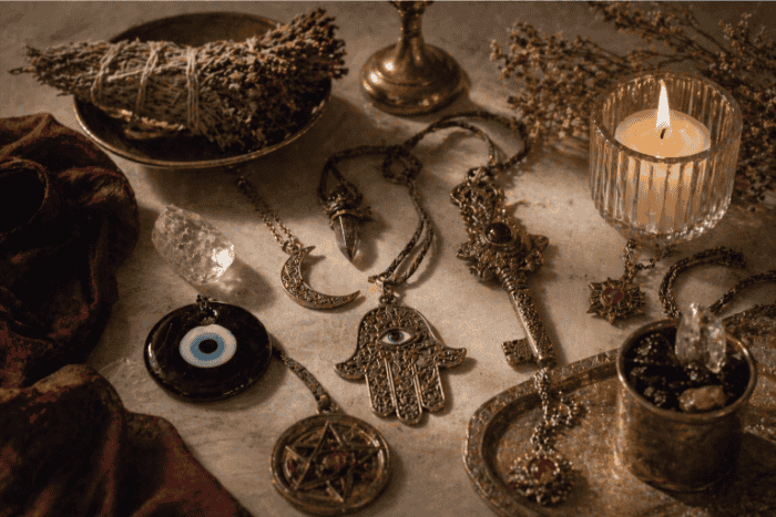 Amuletos y protección espiritual